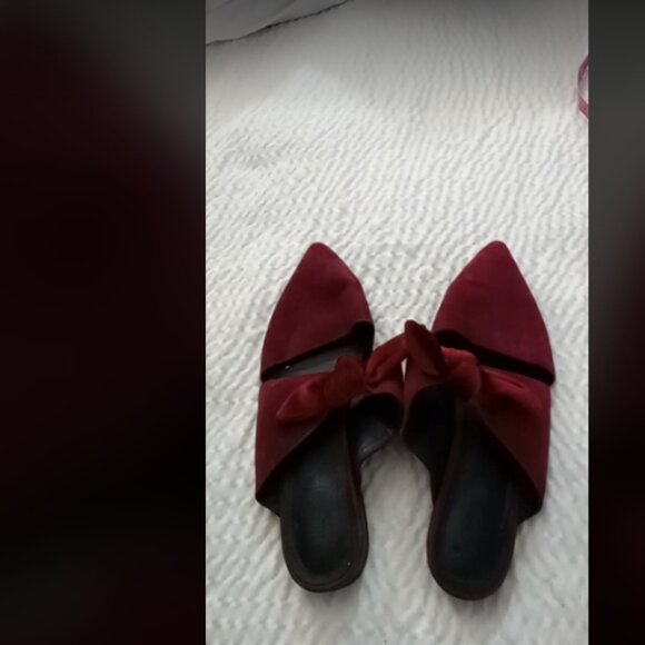 Jeffrey Campbell Charlin Pointed Toe Bow Accent Mules Burgundy Suede Sz 10M - Picture 7 of 8
